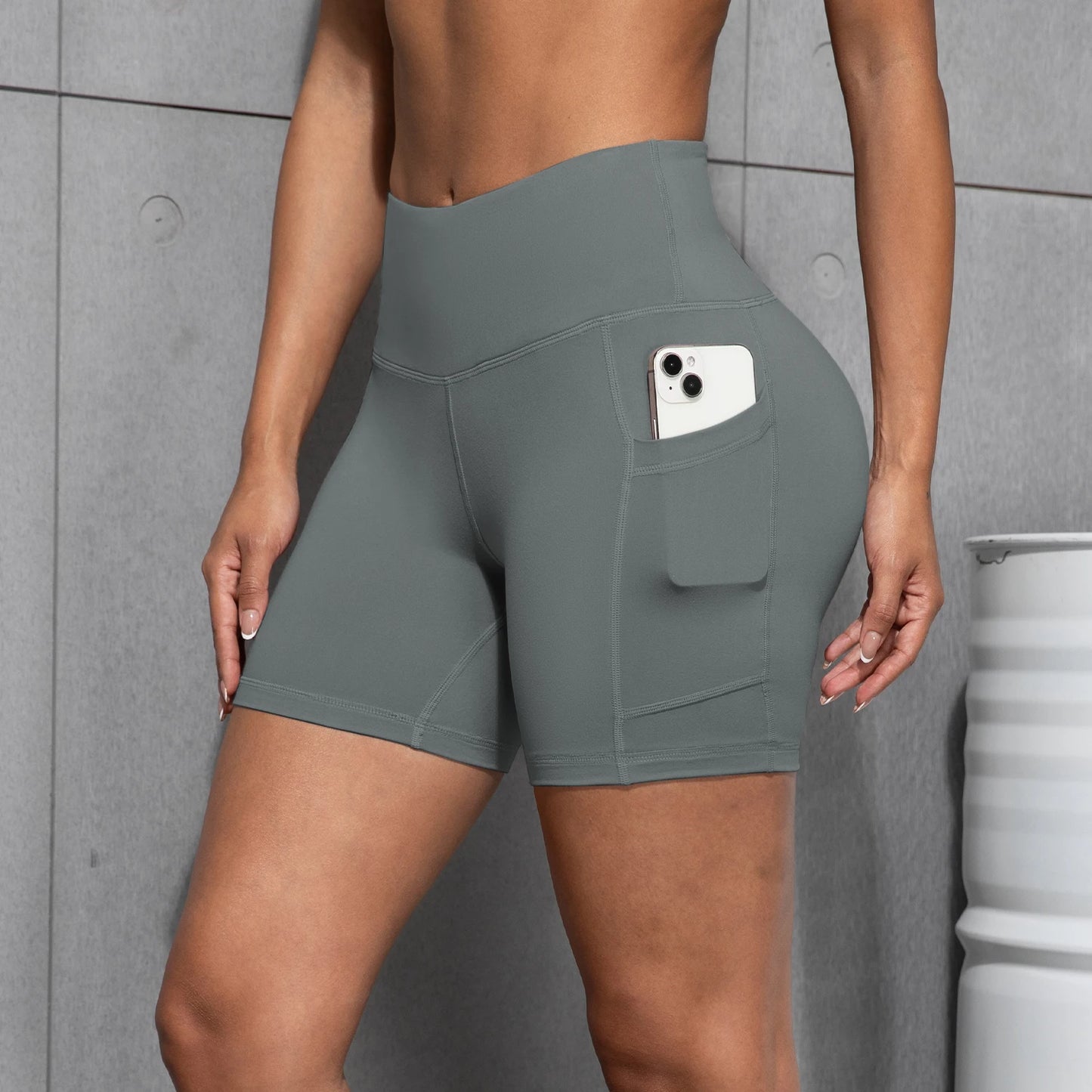 Women Sports Pocket Shorts Leggings Suitable For Running Fitness Cycling Gym leisure High Waist Quick Drying Yoga Shorts