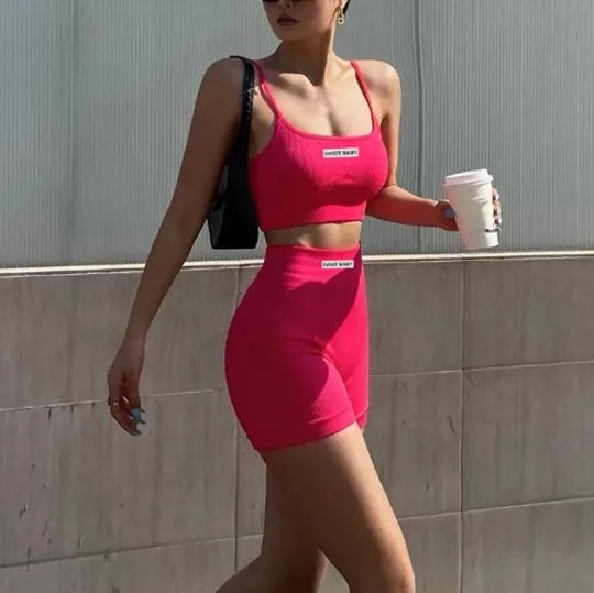 Seamless underwear set Yoga wear women's halter vest Yoga pants English letters seamless casual cover